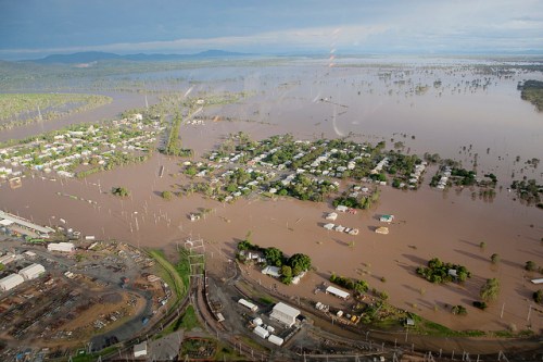 rockhampton floods 2011
