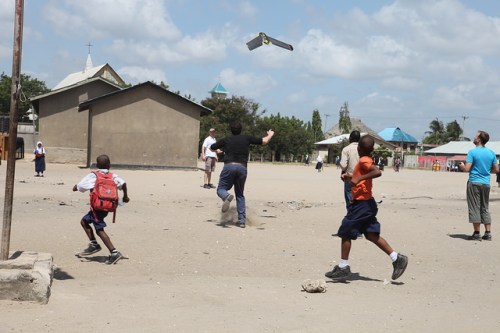 16569015351_b1d0907f7f_z