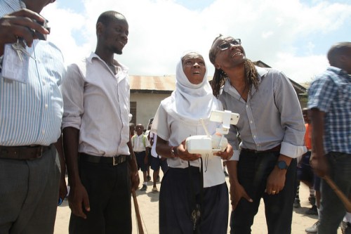 16569539912_0c7a5ca5b2_z